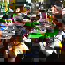 Dagbesteding voor kinderen met een geestelijke beperking meekijken 